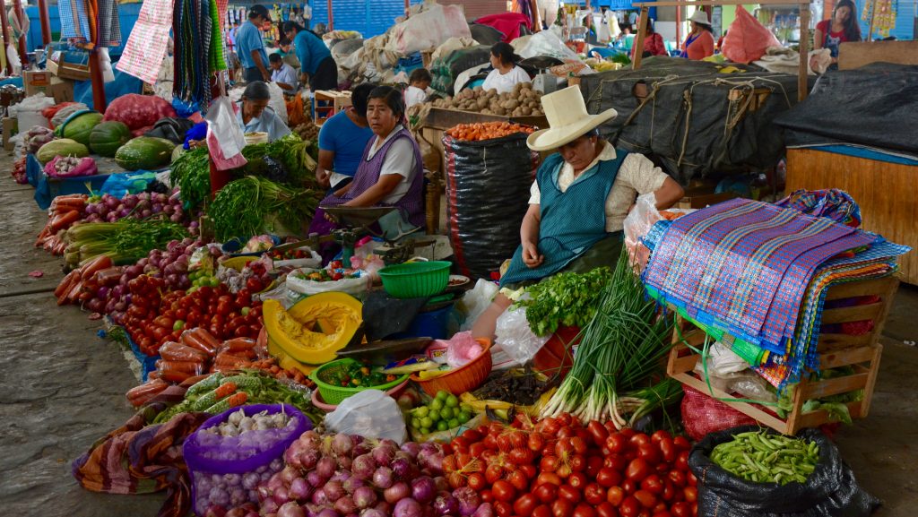 Marché de Caraz