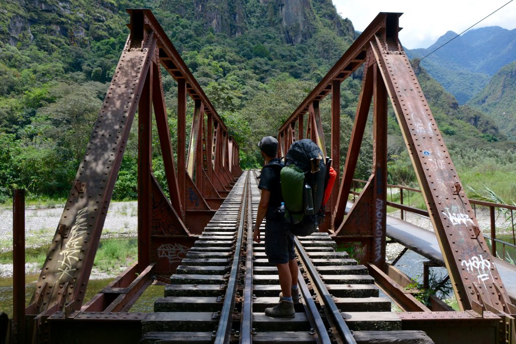 Le long de la voie ferrée
