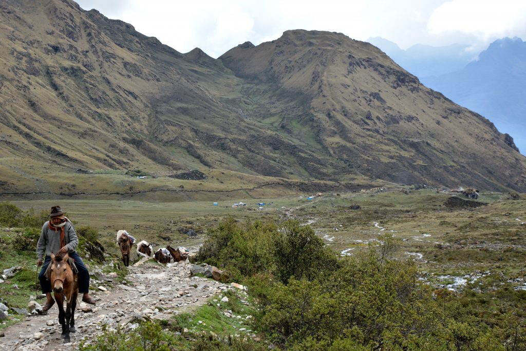 Descente vers Challway, Salkantay trek